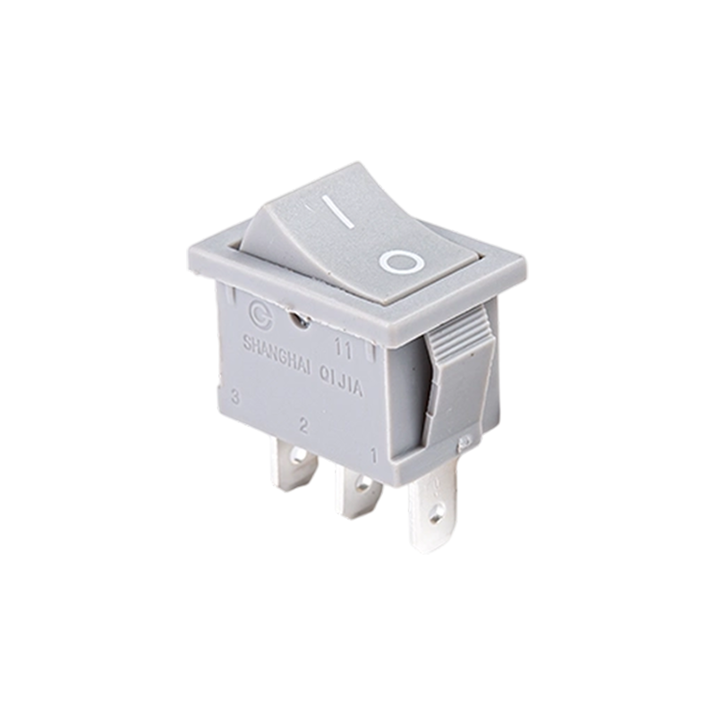 Sakelar Rocker R13-112